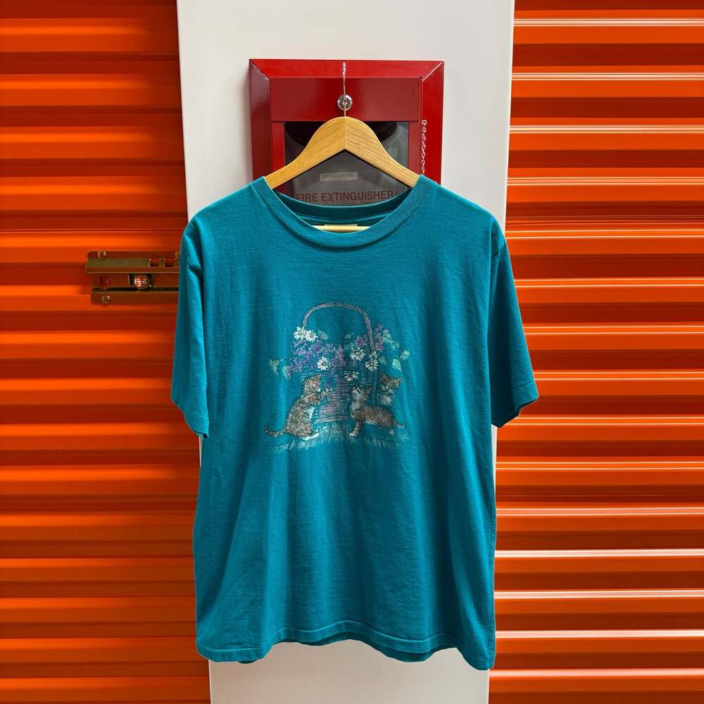 Vintage 90s Northern Reflections Cat and Flower Basket Graphic T-Shirt